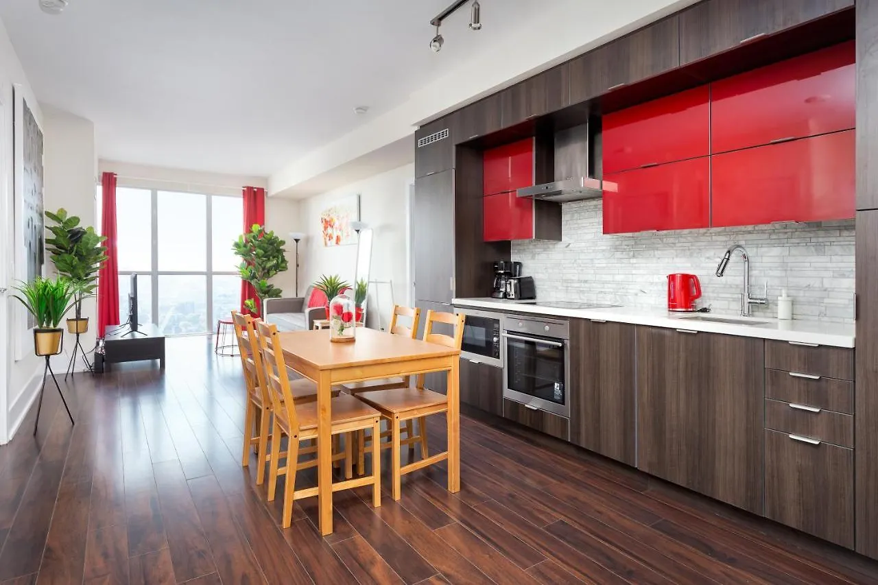Perfectly Downtown With Free Parking Apartment Toronto