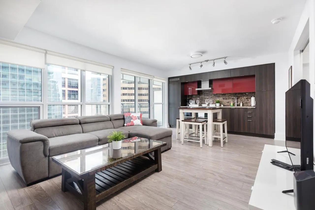 Perfectly Downtown With Free Parking Apartment Toronto 0*,