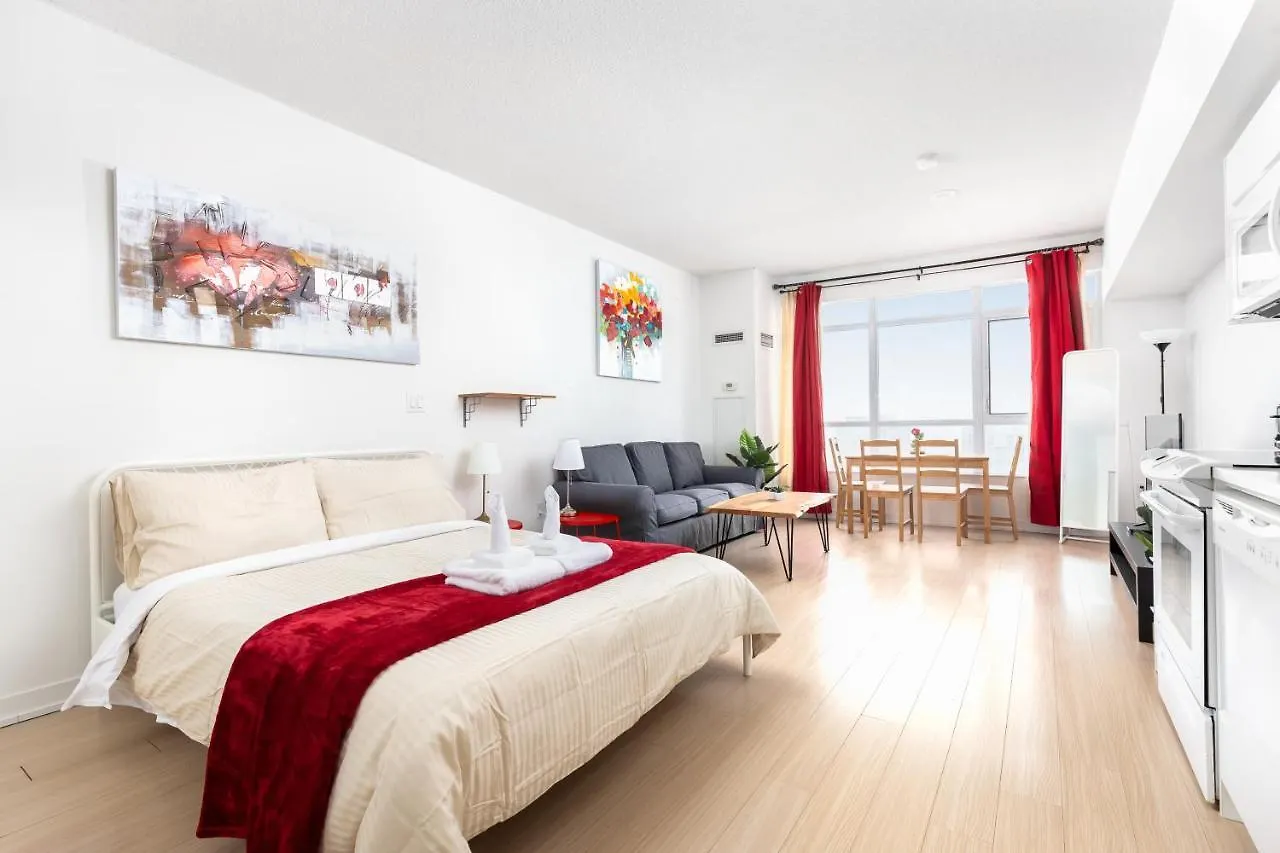 Appartement Perfectly Downtown With Free Parking à Toronto Canada