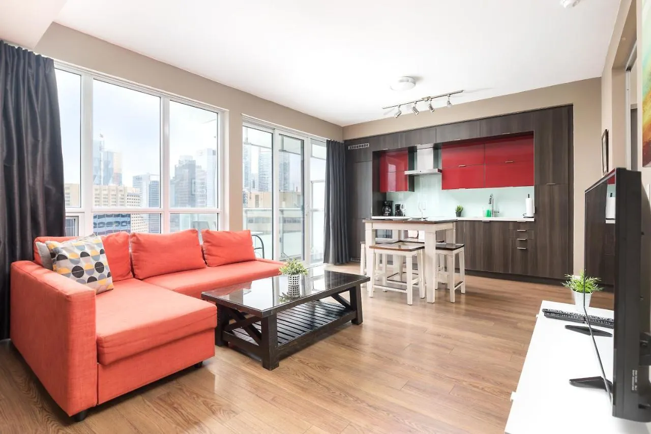 Perfectly Downtown With Free Parking Apartment Toronto